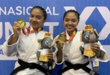 Atlet Kembar Bali, Ni Made Sukerti kemudian Ni Nyoman Suwitri, Raih Emas Judo PON 2024