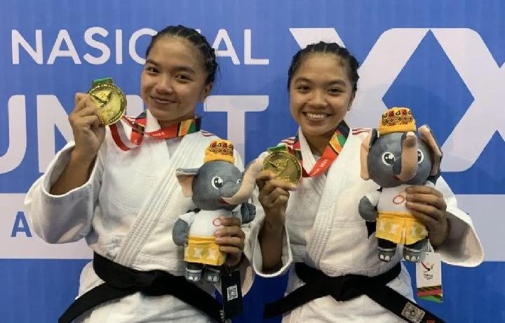 Atlet Kembar Bali, Ni Made Sukerti kemudian Ni Nyoman Suwitri, Raih Emas Judo PON 2024